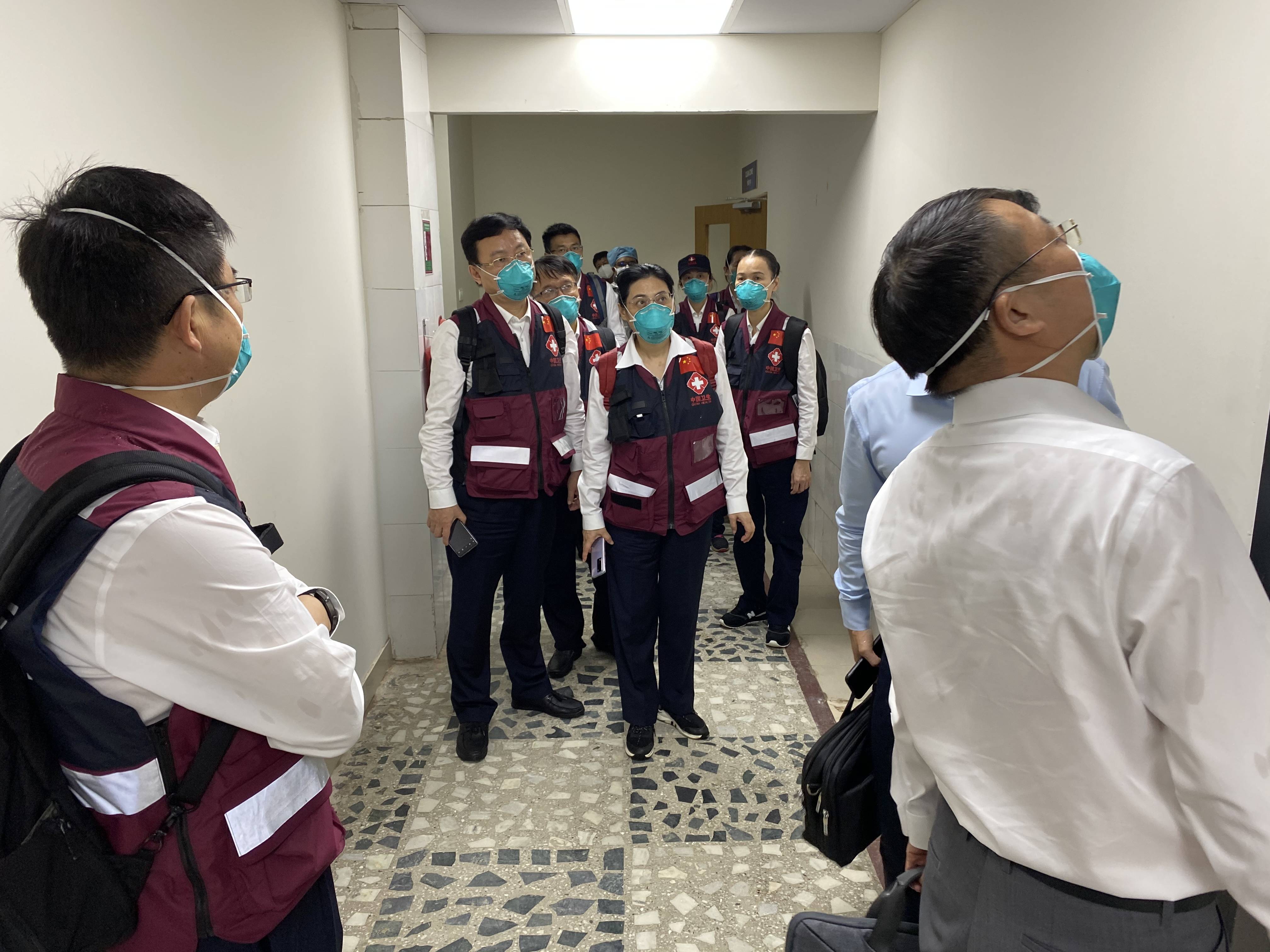 金年会下载-冲刺阶段欧联传出新动向；波尔图扳平良机；管理层表态：更衣室稳定；医务组通报恢复的简单介绍