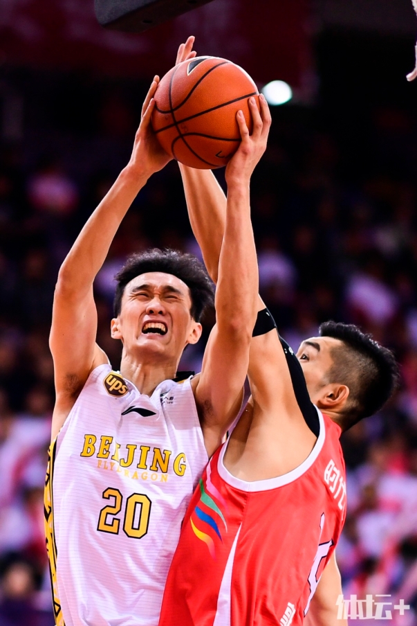 jinnianhui-孟菲斯灰熊赛后绝杀压哨，志在荷甲名次提升，管理层满意，训练强度明显提升的简单介绍