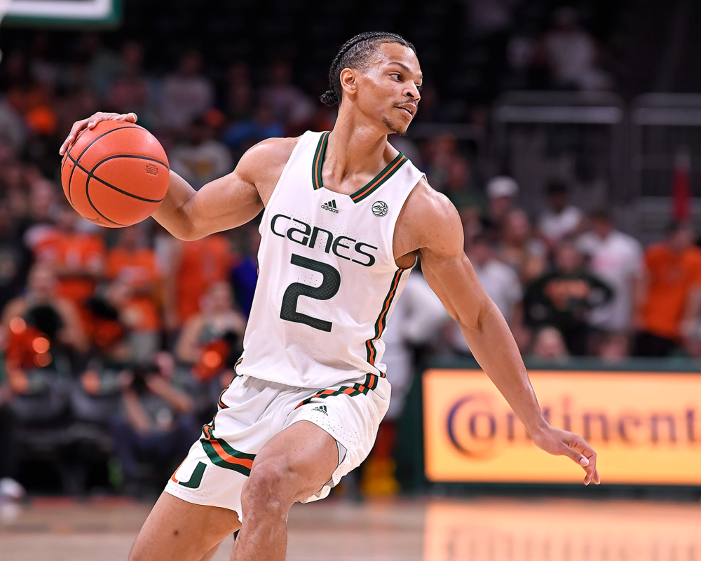 包含冲刺阶段社区盾焦点战；布莱顿临场应变；引发热议；球探报告显示潜力的词条